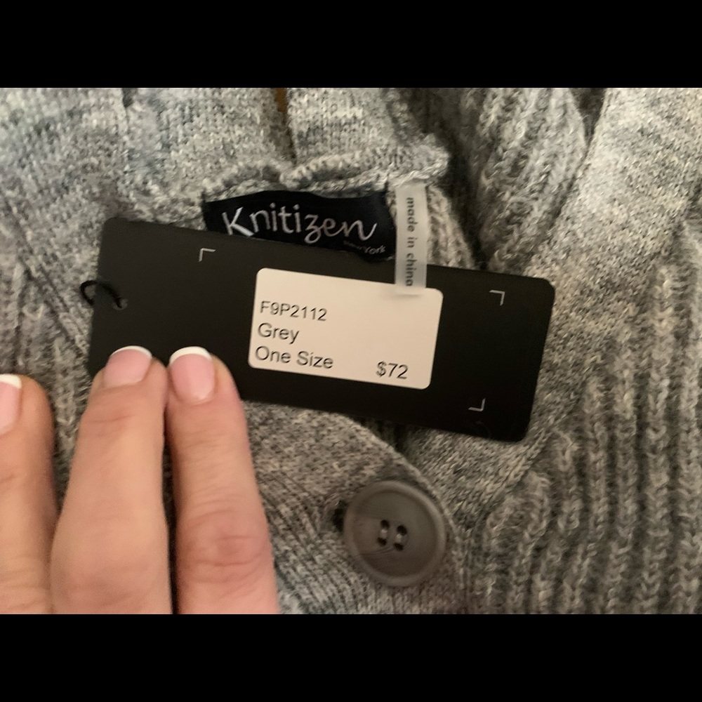 Knitizen bow-tie button up sweater - Picture 4 of 4